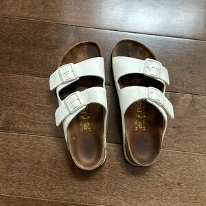 Worn Papillio by Birkenstock shoes. White, size 39